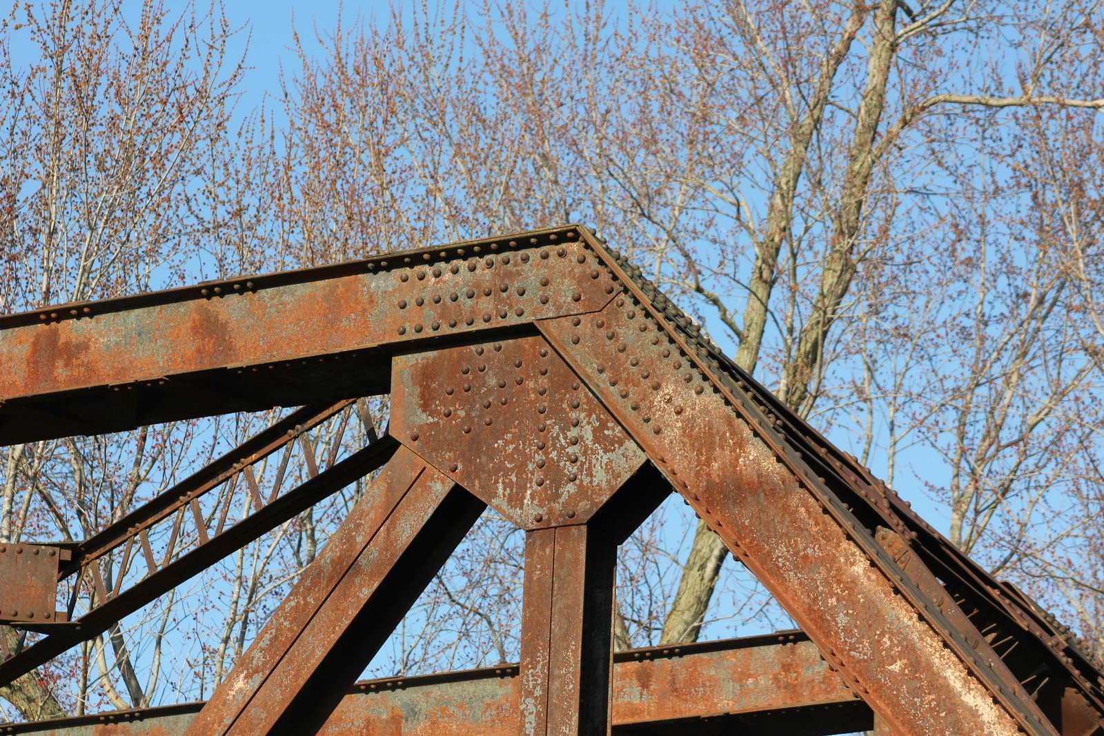 Upper angle connection